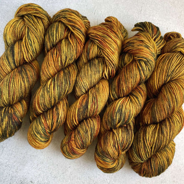 Fiori DK IV Hand Dyed Yarn - Australian Extra Fine Merino - 100 grams - AMBER - Colour: 053