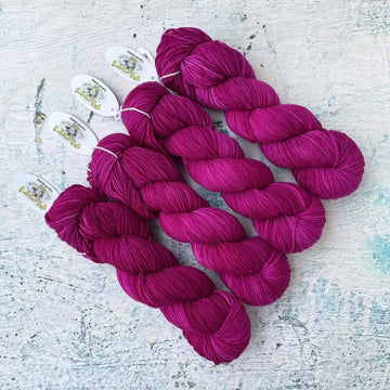Fiori DK Hand Dyed Yarn - Australian Extra Fine Merino - 100 grams - MAGENTA - Colour: 006
